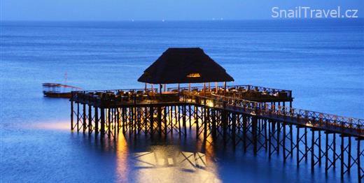 ZANZIBAR SEA CLIFF RESORT - OKOLÍ RESORTU