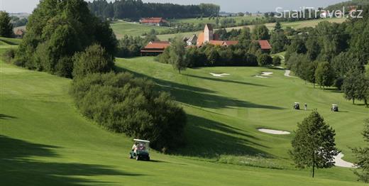 QUELLNESS GOLF RESORT BAD GRIESBACH - MAXIMILIAN-GOLF.jpg