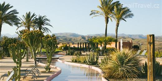 GRAN CANARIA - SALOBRE HOTEL.jpg