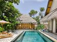 Maledivy-Joali-Maldives-Luxury-Resort-Muravandhoo-Island-Beachfront-Villa-pool
