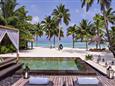 Maledivy-OneOnly-Reethi-Rah-Luxury-Resort-Grand-Beach-Villa-Beachfront-View