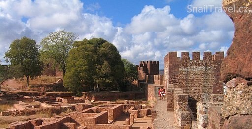 Silves ** - 