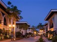 LAGOON RESIDENCE EXTERIOR